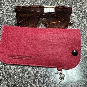 FEISEDY oversized square sunglasses